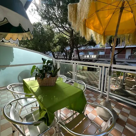 Apart Otel Foscolo For Family