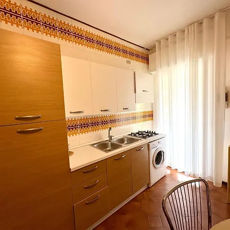 Apart Otel Foscolo For Family 4*